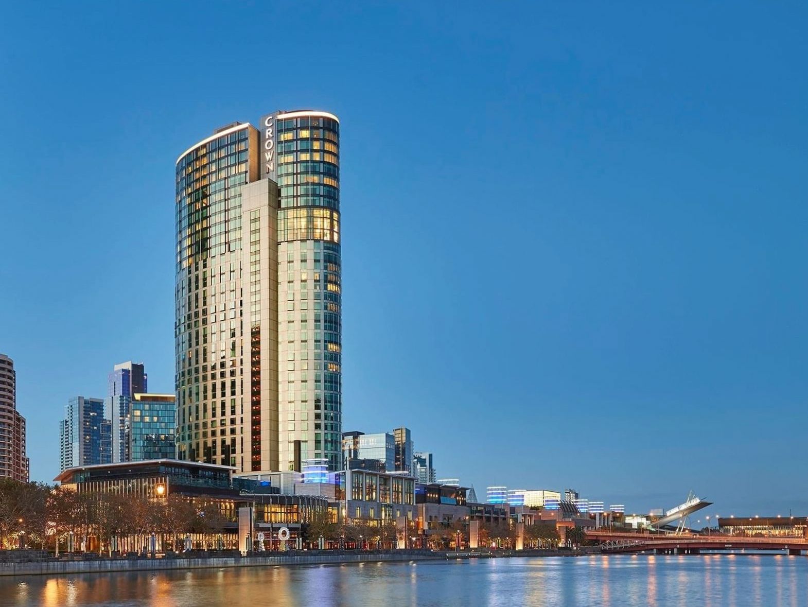 Crown Towers Melbourne location near the Yarra River